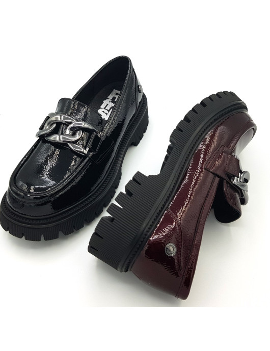 XTI Refresh mocasín plataforma charol