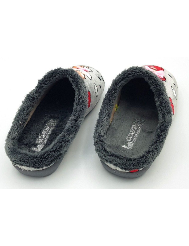 VULCA-BICHA Zapatilla casa niña caperucita